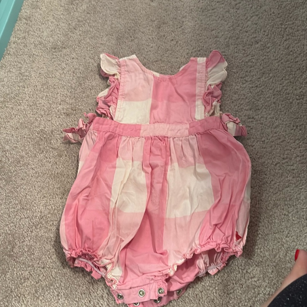 EUC Pink Chicken bubble